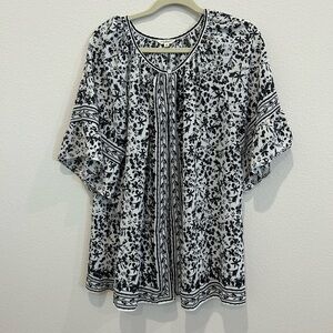 Max Studio Floral Black and White Women's Top